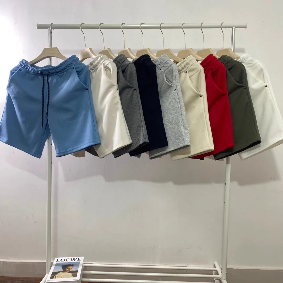 NIKE tech shorts thumbnail 3