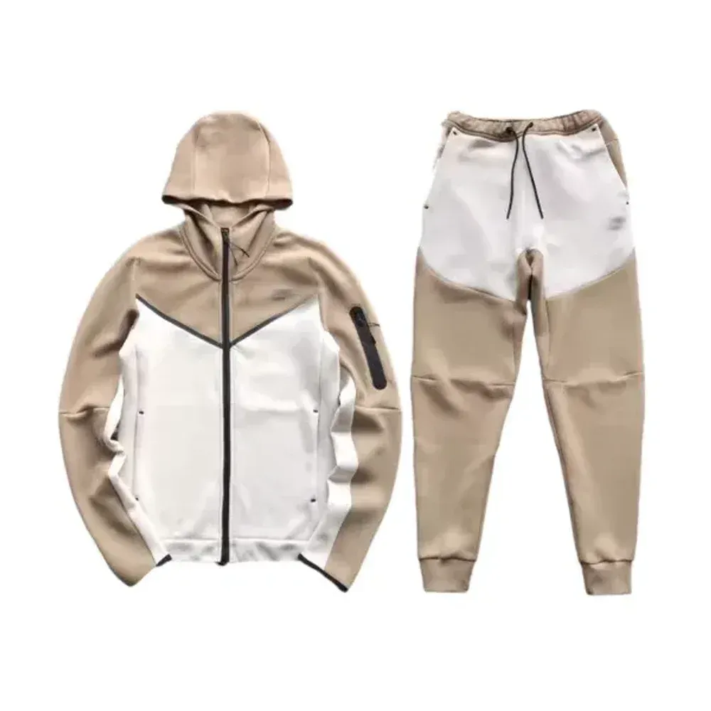 Nike Tech Fleece Beige 