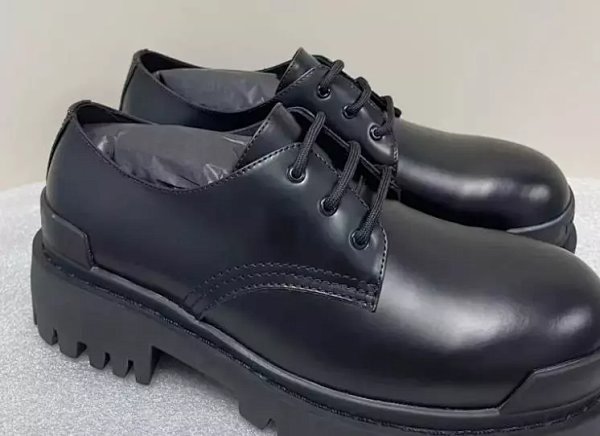 Balenciaga Rhino Derby